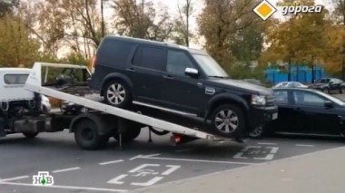 Дайджест: мошенники на парковках для инвалидов, подержанный Mercedes и Сергей Бадюк за рулем