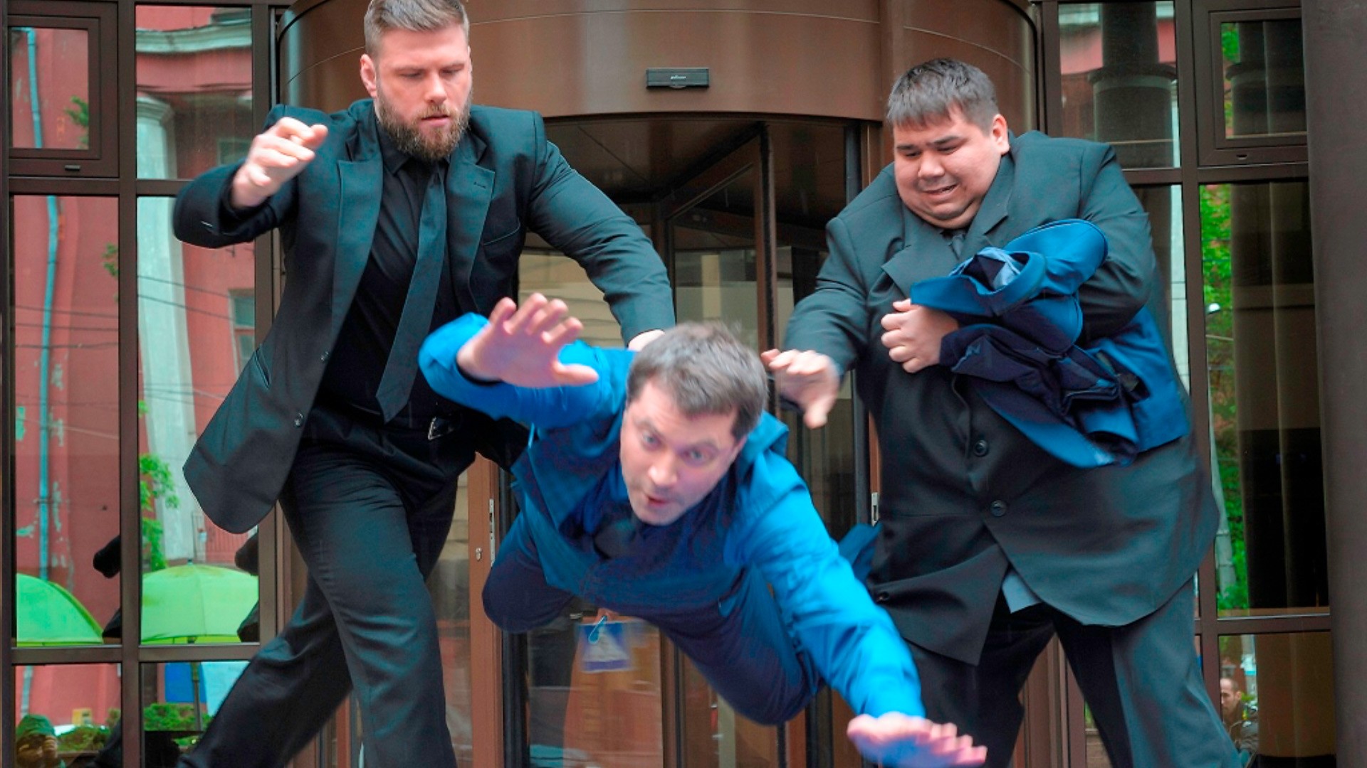 Полузащитник