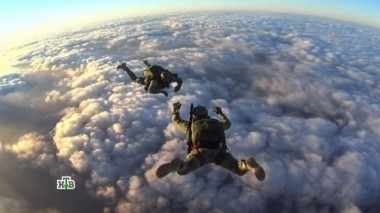 Летучий отряд на Северном полюсе: высадка спецназовцев-парашютистов Чеченской Республики 23.02.2017