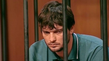 Его задержали пьяным, а теперь перед судом он ответит за убийство полицейского 28.05.2013